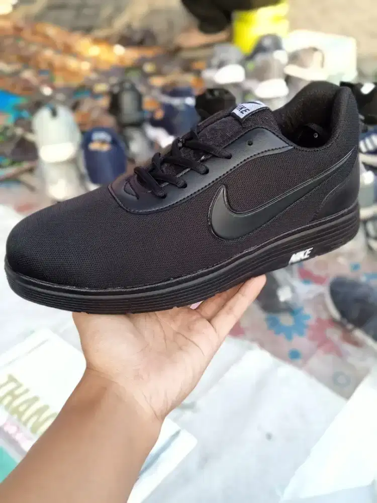 NEW SEPATU NIKE PREMIUM