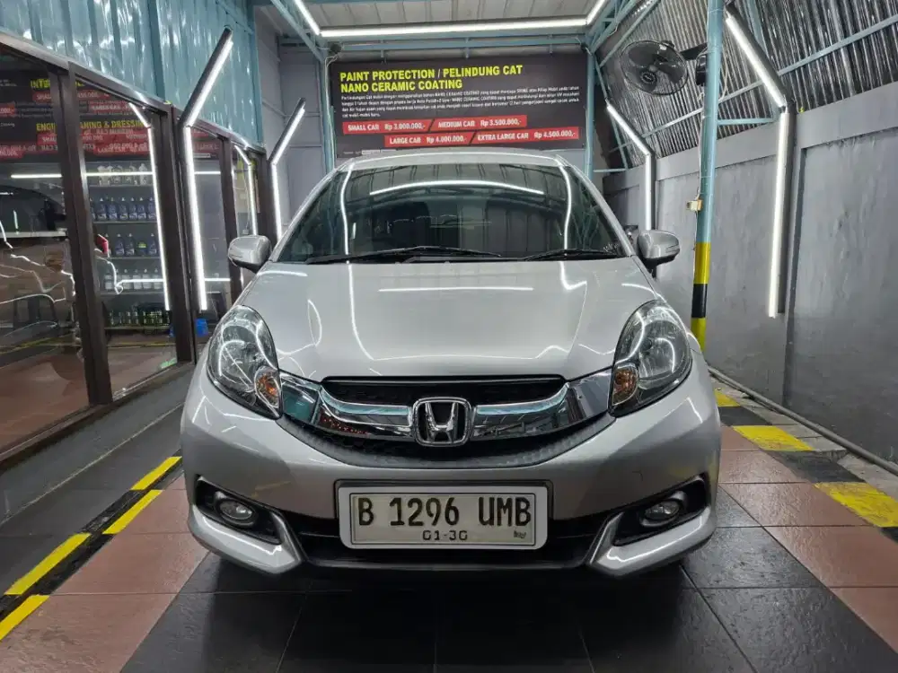 Dijual honda mobilio e at jarang dipakai