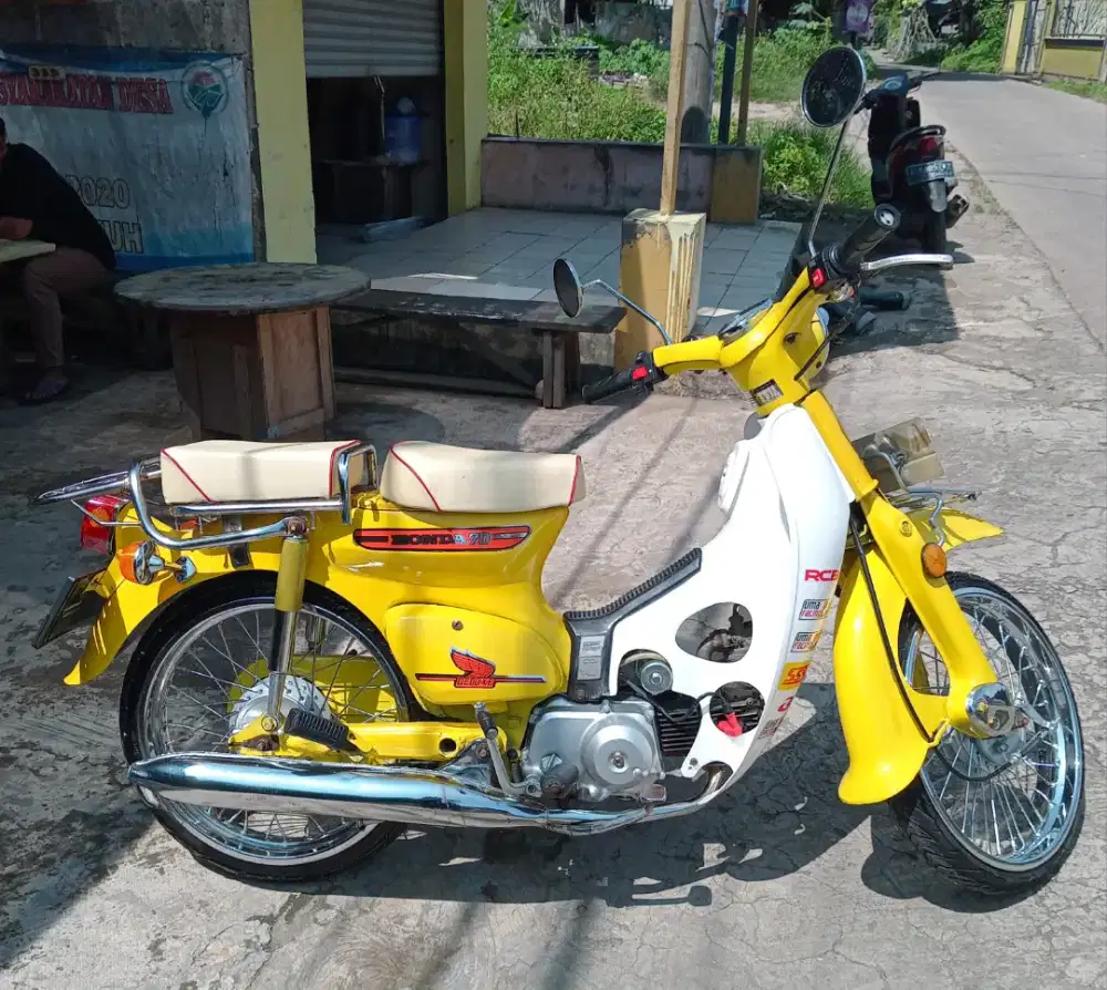 Honda C70/ 1991