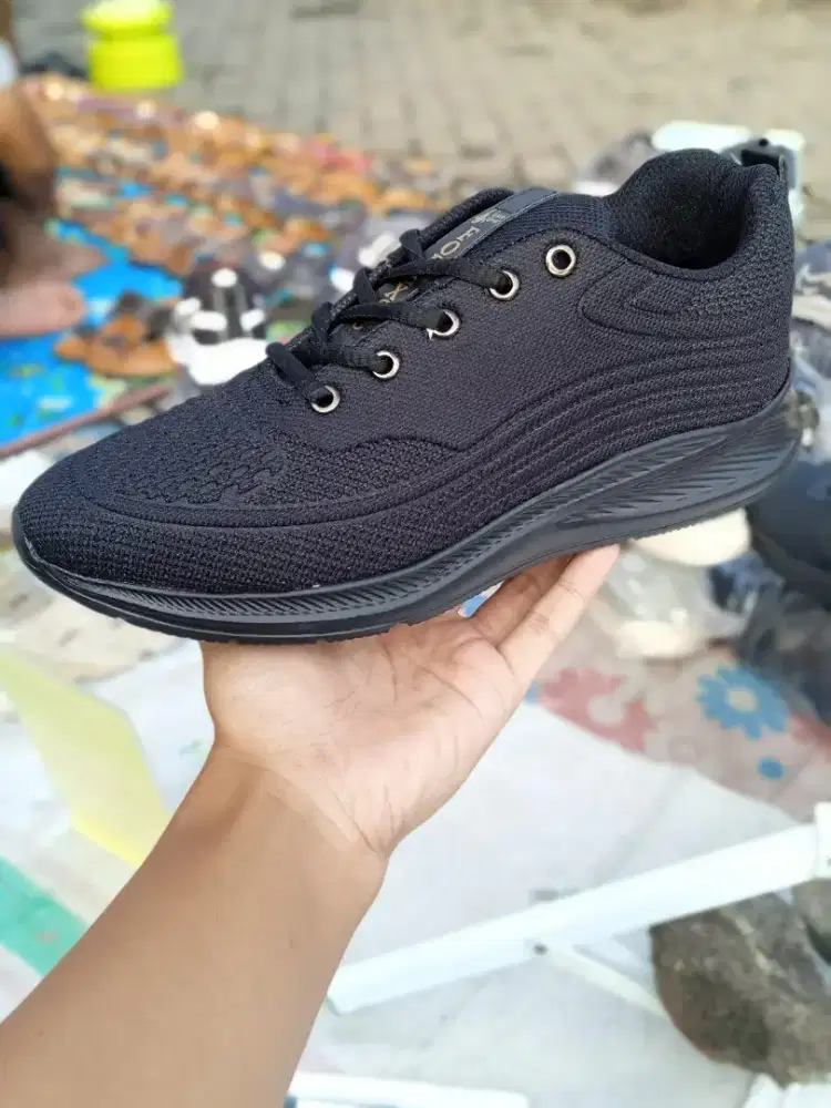 NEW SEPATU THE FOREX PREMIUM