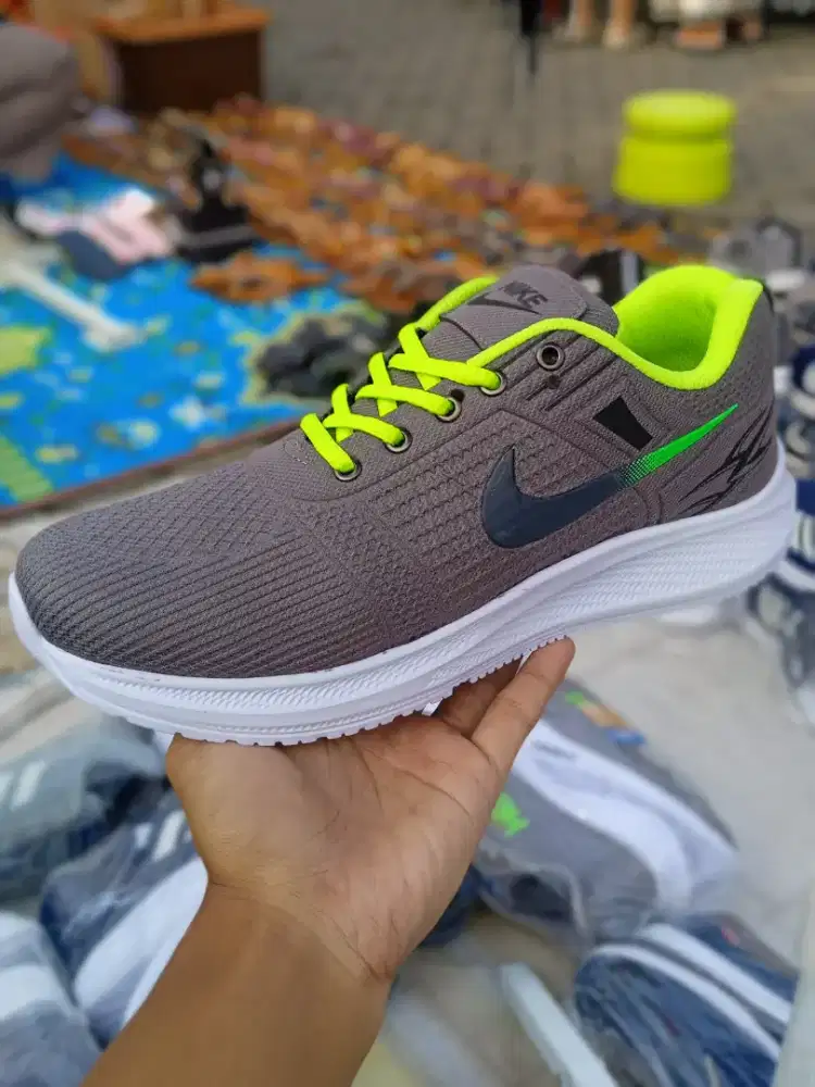 NEW SEPATU NIKE PREMIUM