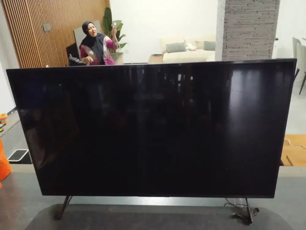 Dibeli tv LED rusak ps eror