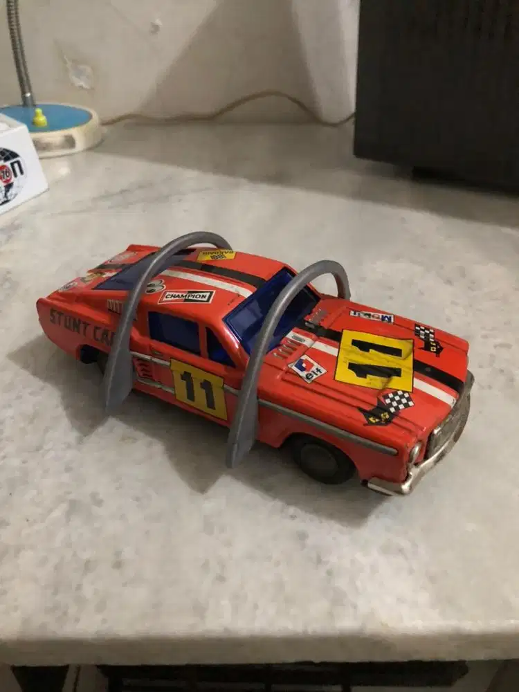 Tin toys stunt car mustang ( langka )