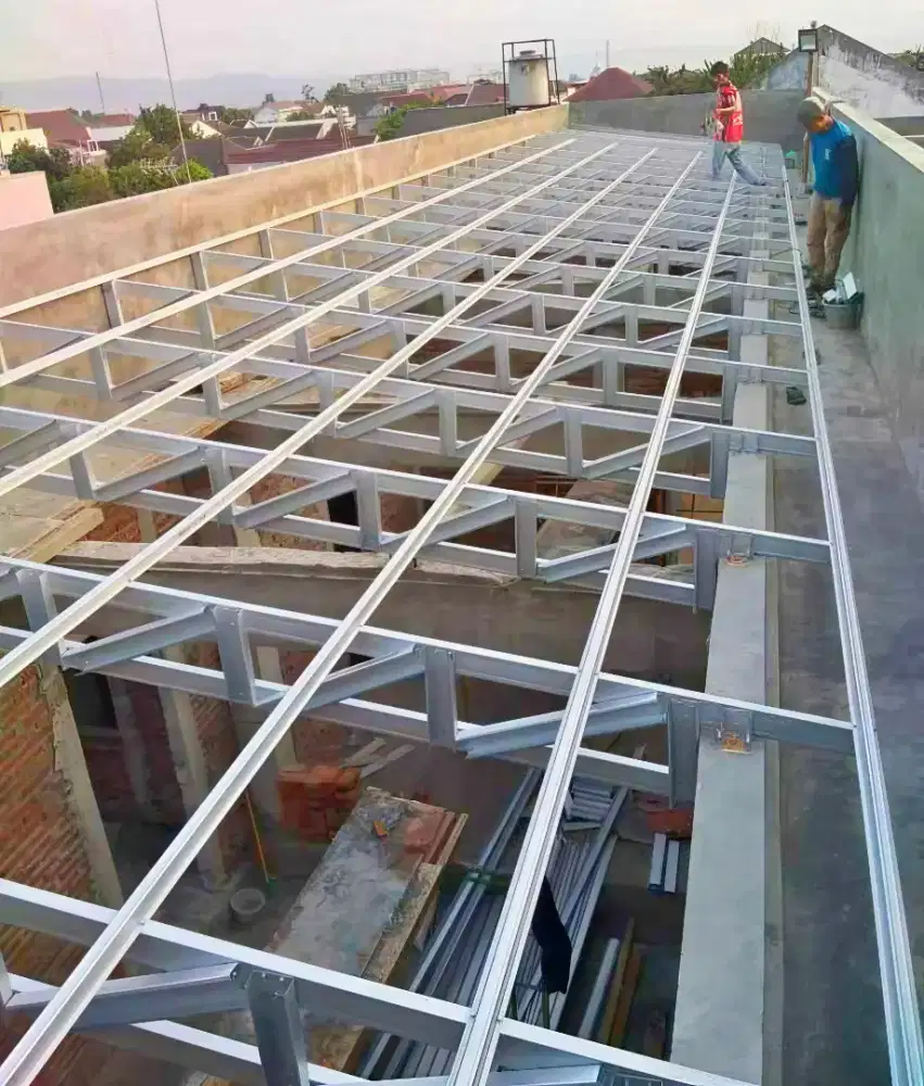 Ganti atap rumah dan kanopi