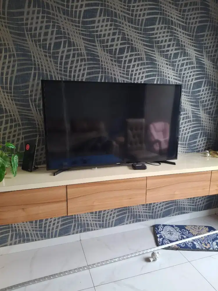 Dijual LCD smart TV