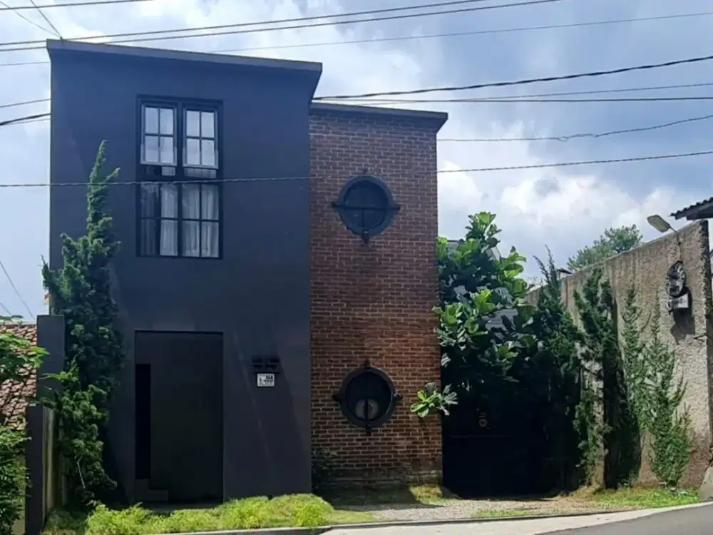 Dijual Rumah Area Dago Dekat Cigadung Tubagus ismail Cisitu Itb unpad Bandung