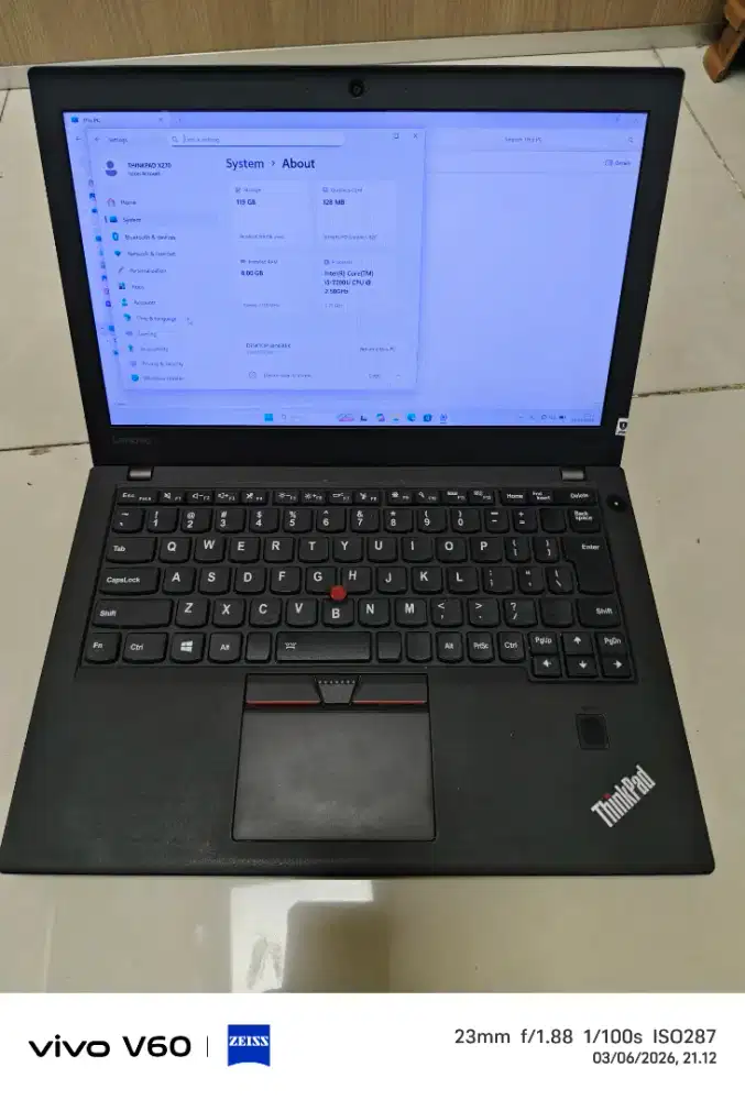 Lenovo thinkpad X270 i5 gen 7 8/128