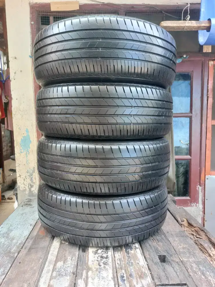 Jual Ban bridgestone alenza ukuran 235 50 21 nik 2023