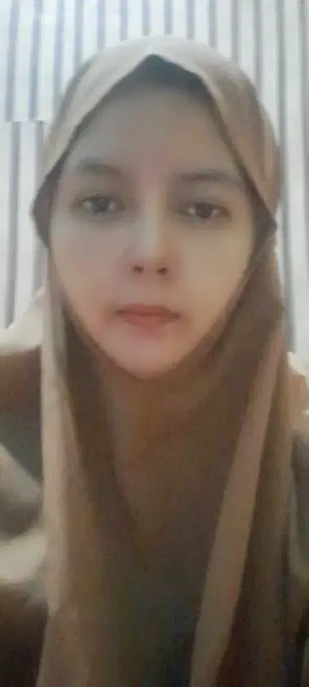 Mncari kerja momong anak/art