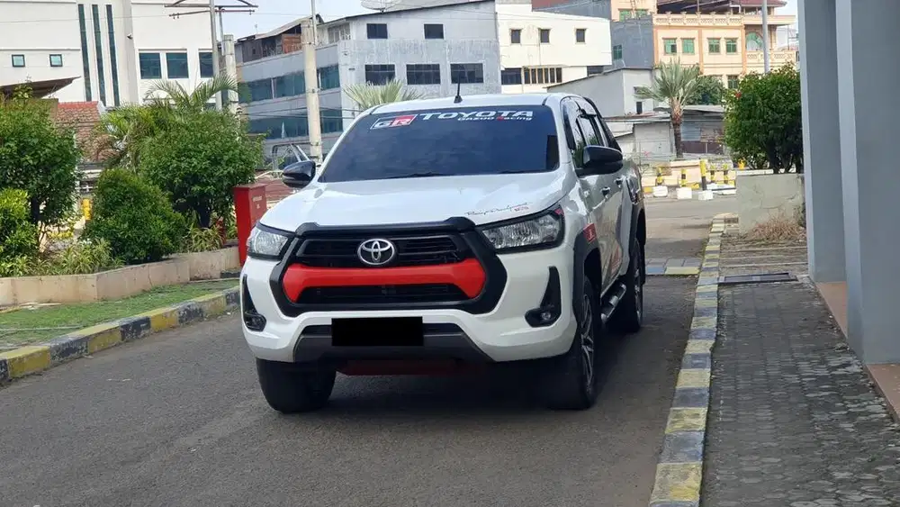 Toyota Hilux E manual Double Cabin 4x4 2022