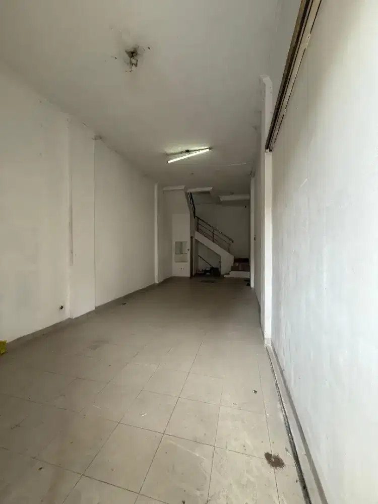 Ruko Dulatif Bandung area toko Kain disewakan