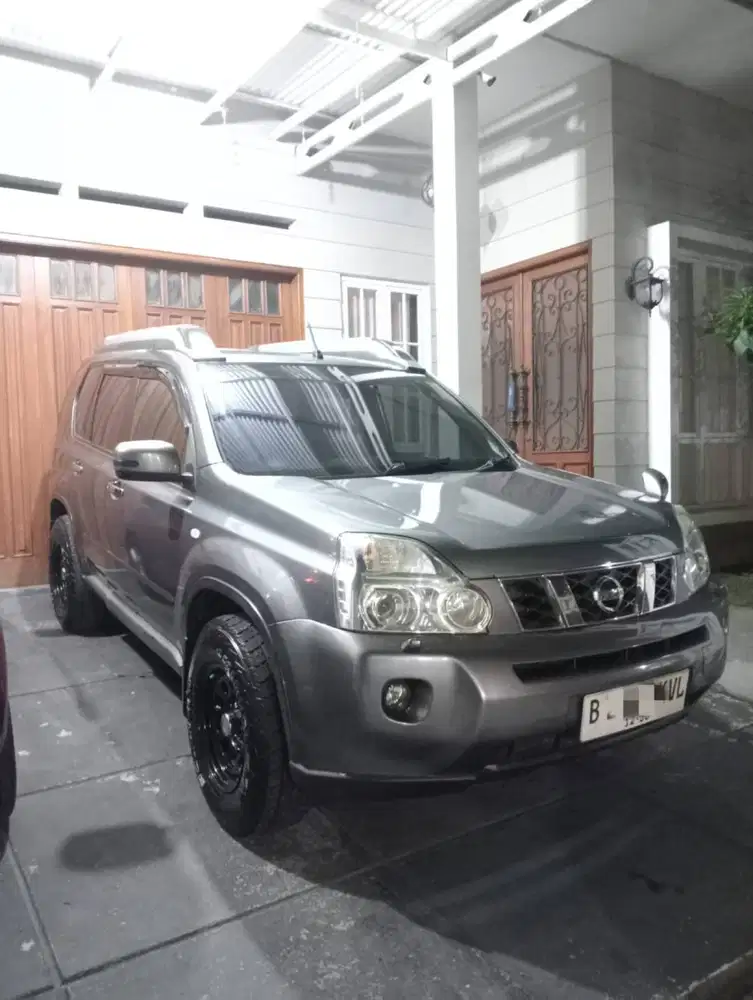 FOR SALE !! NISSAN XTRAIL 2.5 XT AT 2008 MULUS
