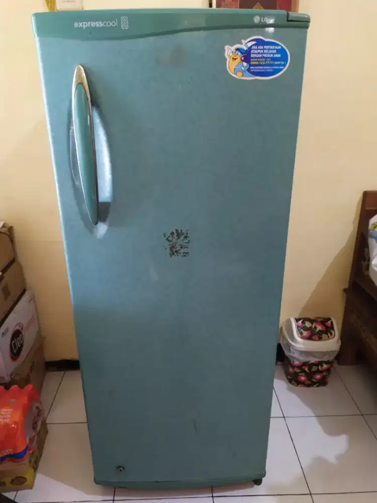 Kulkas full freezer 1 pintu LG express cool Bekas