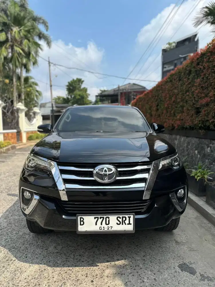 Toyota Fortuner 2.4 VRZ 2016 AT Matic Diesel