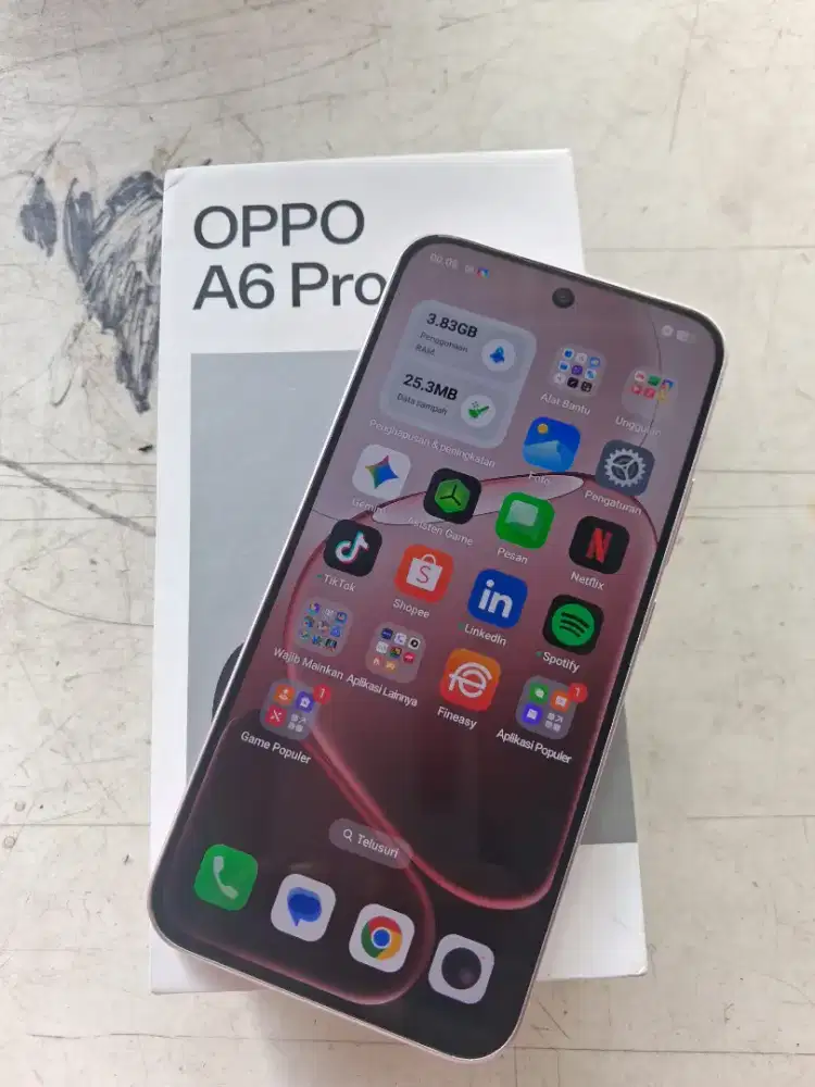 Oppo A6 Pro 8+8 /256gb