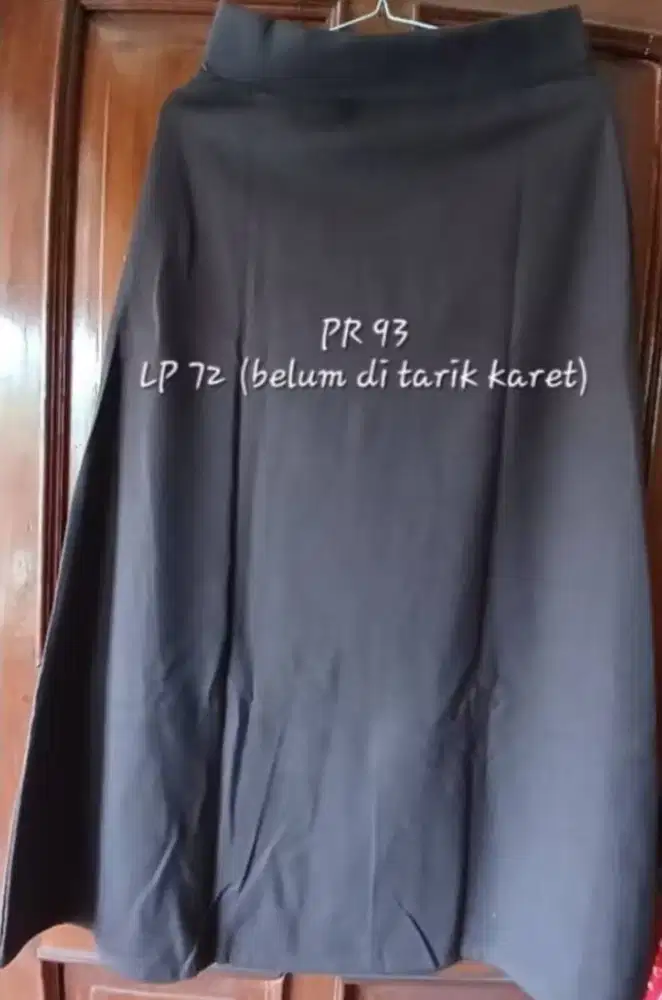 Rok Panjang Tebal Pinggang Karet