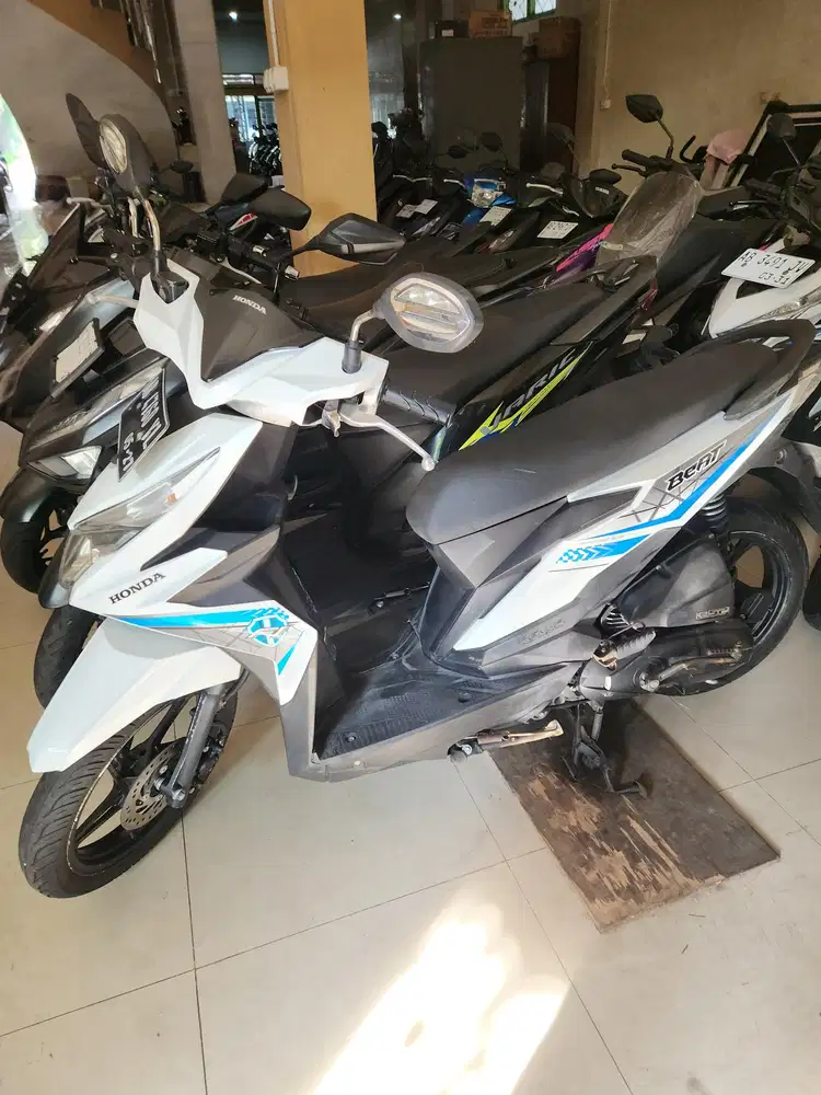 Beat esp cbs putih 2017 Gbm tunai / kredit