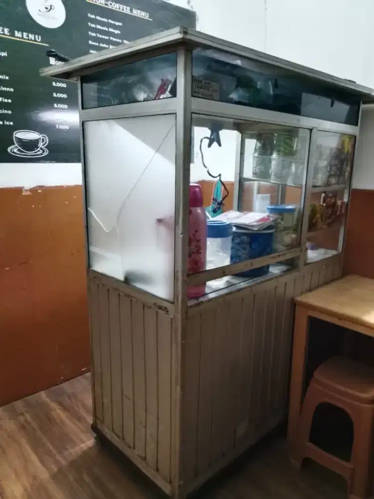 Dijual Etalase makanan