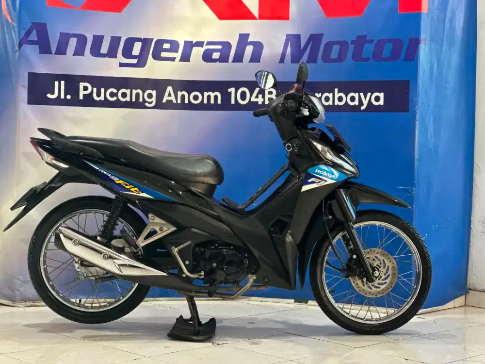 Hobda Revo Fit Fi 110cc Th' 2022 km 10Rb Anugerah Motor Pucang