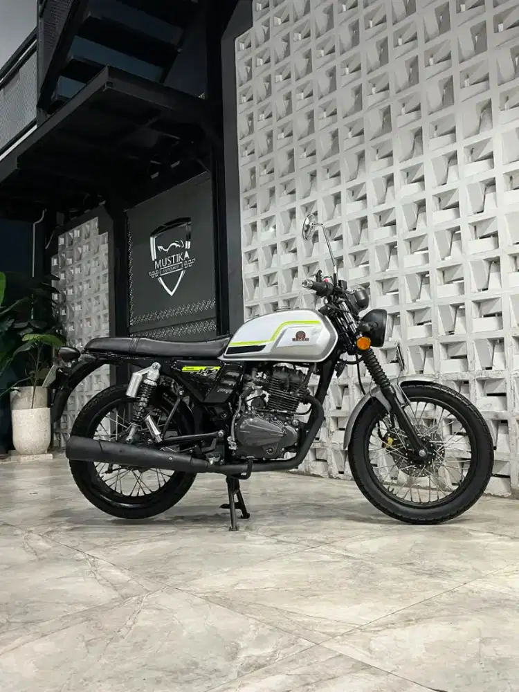 BENELLI MOTOBI 152 2023 - Chintia Mustika