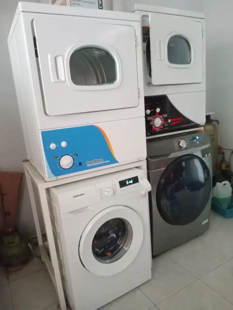 Dibutuhkan 1 staff laundry