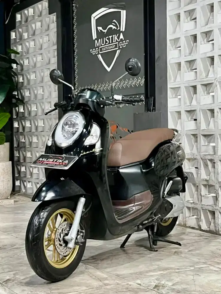 HONDA SCOOPY PRESTIGE 2021 - Chintia Mustika