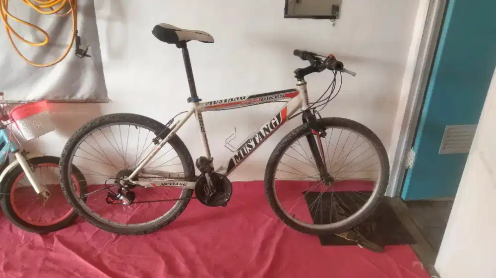 Di jual sepeda gunung uk 26 siap pake