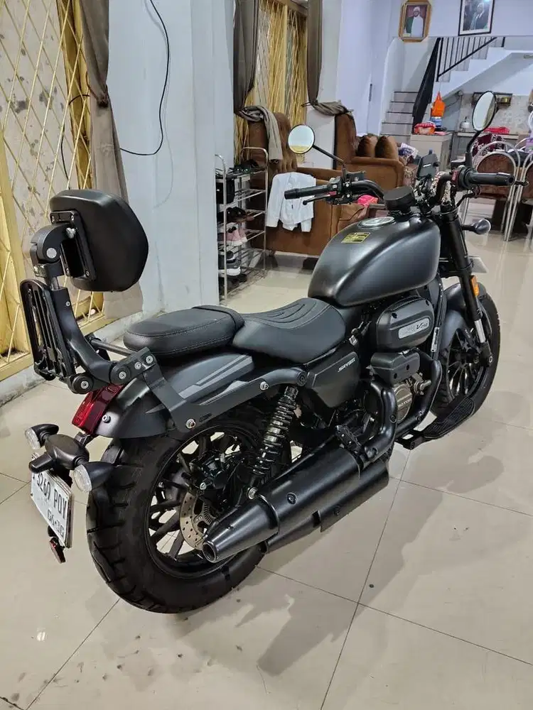 QJMotor SRV 250 Cruiser Matte Black,  Pajak Hidup, Kondisi Istimewa