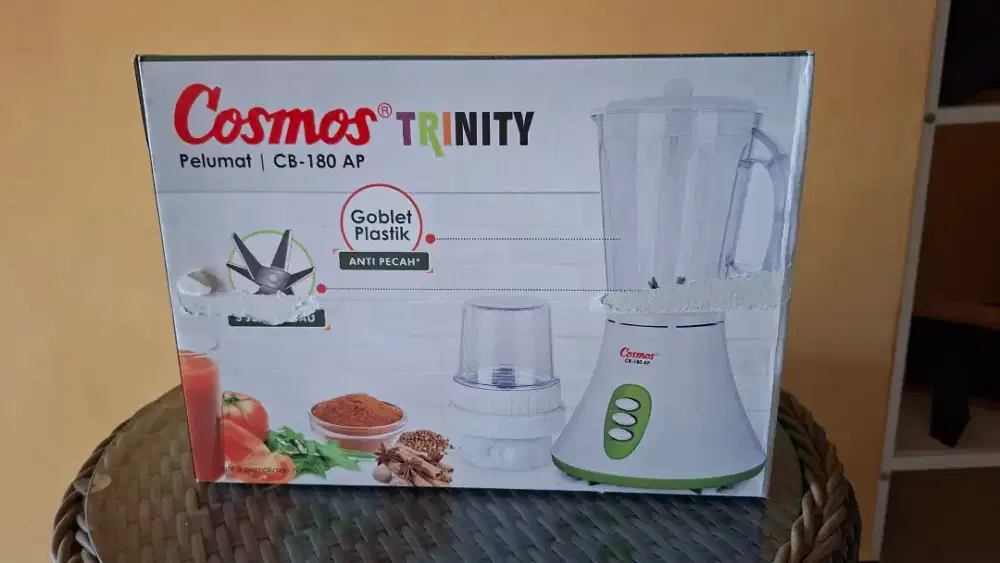 BLENDER COSMOS CB 180 AP