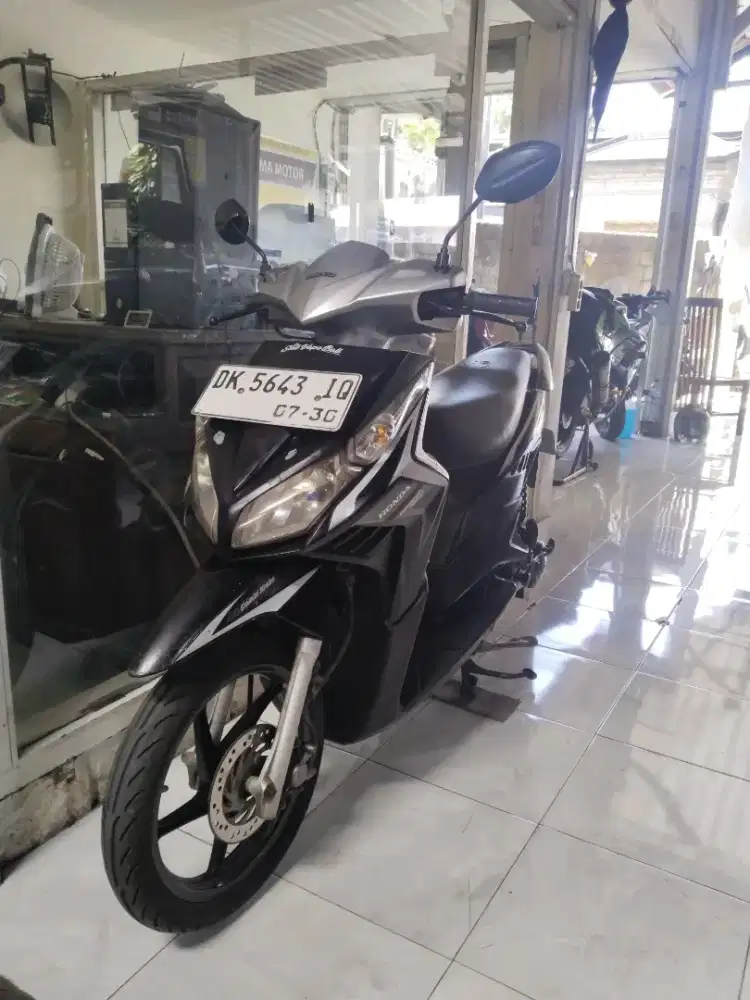 HONDA VARIO CBS TAHUN 2010 PAJAK HIDUP SURAT LENGKAP