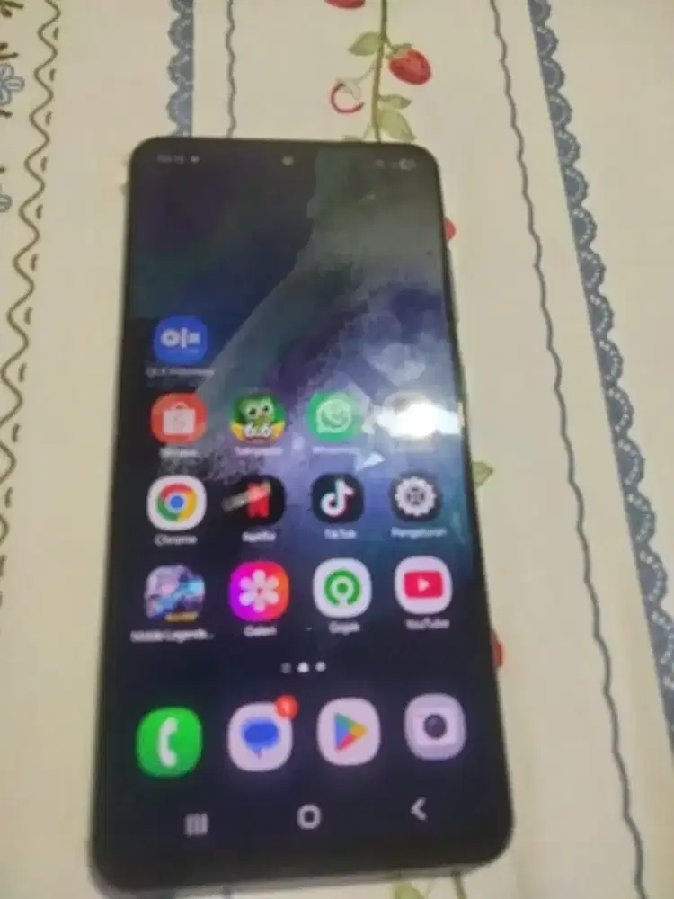 Samsung S21Fe5G/ram  / penyimpanan128GB
