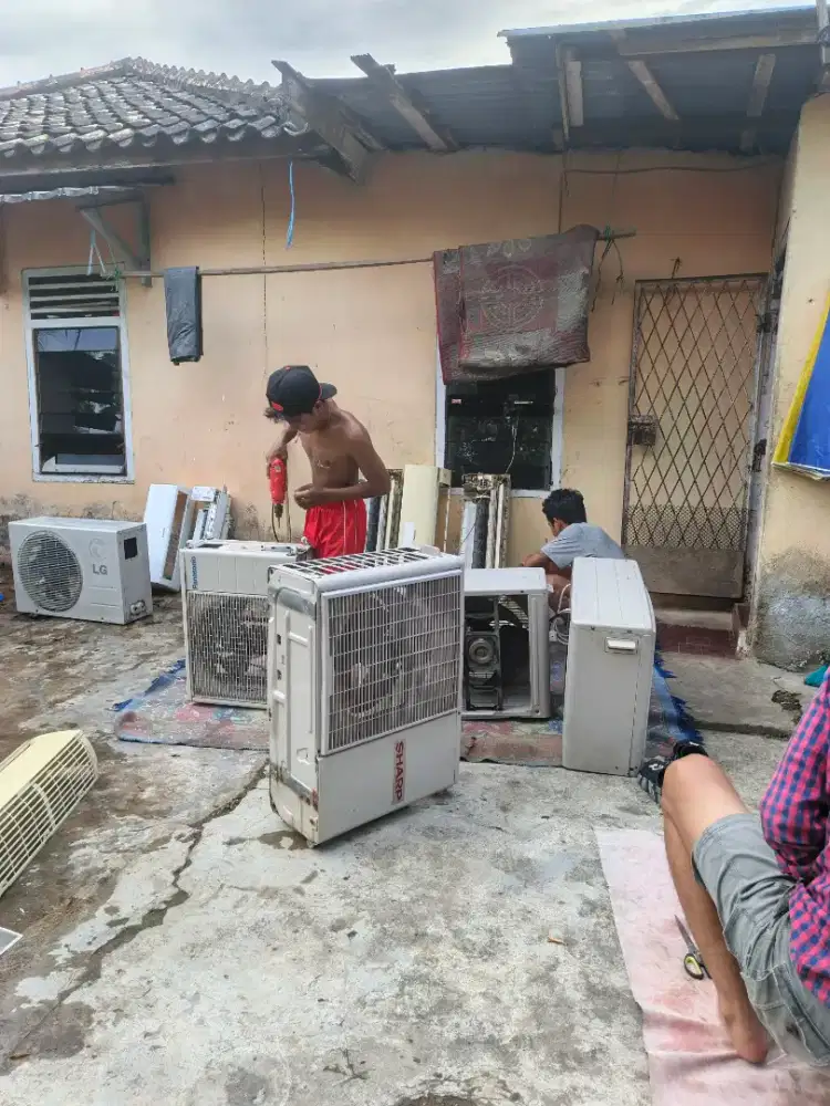 Beli AC bekas rusak