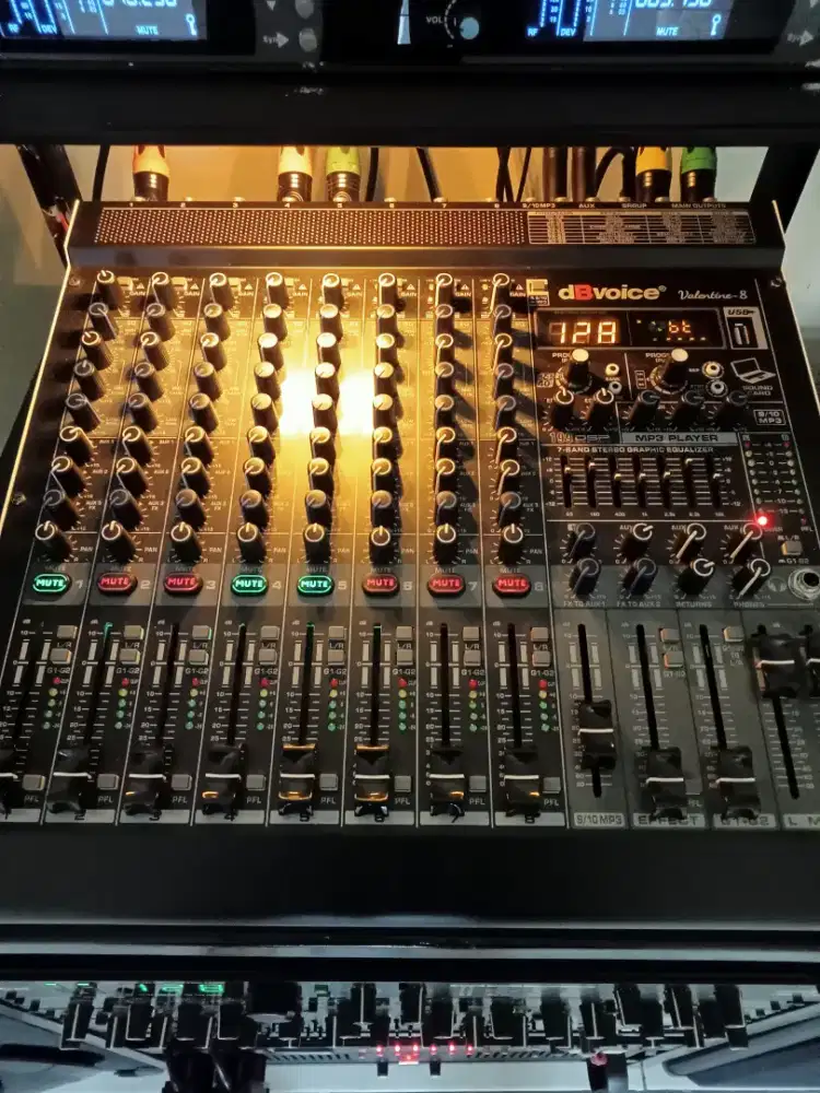 mixer db'voice valentine 8