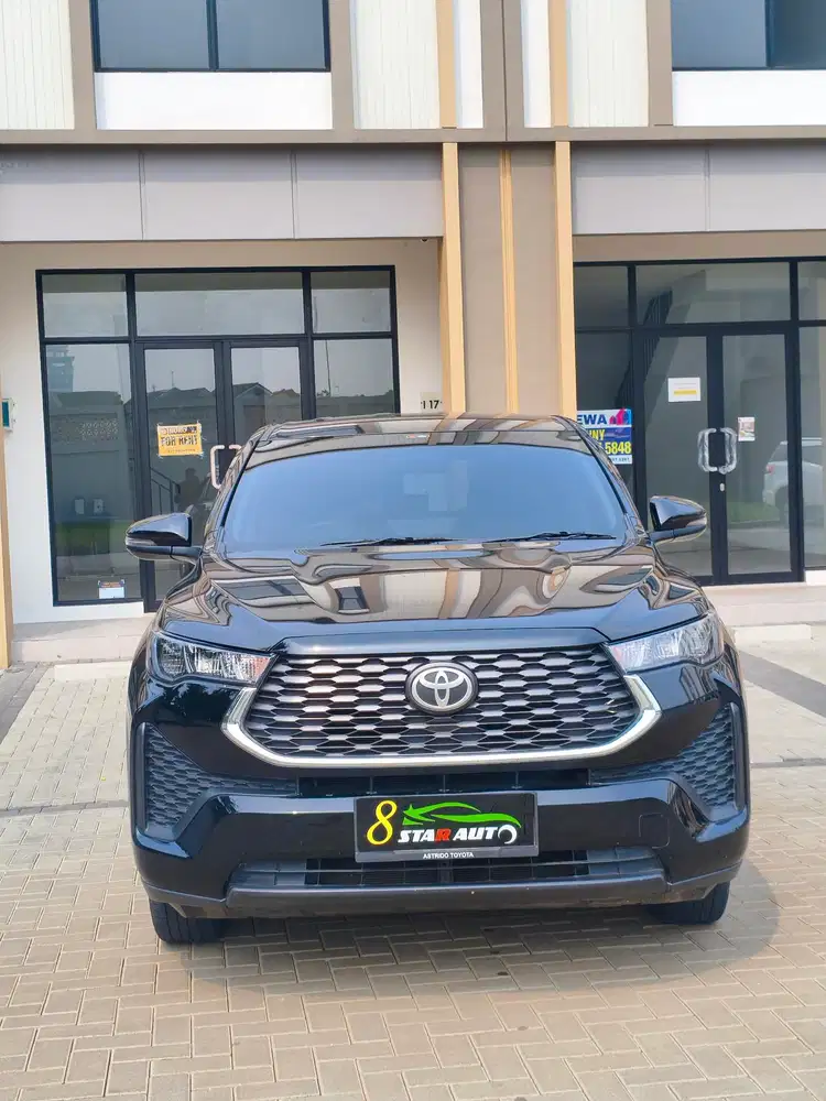Kijang Innova Zenix G Matic AT 2023 Low kilometer