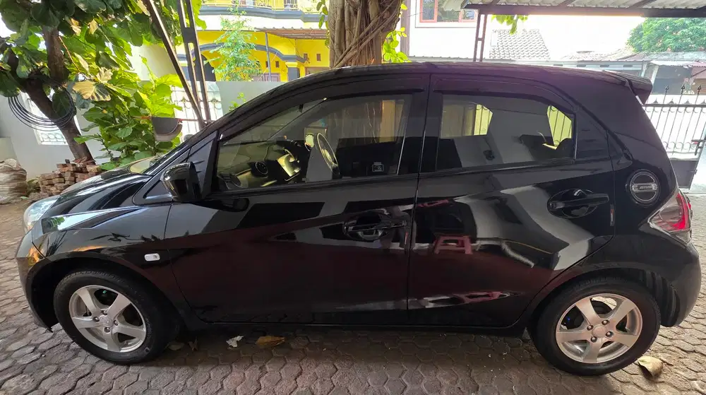 《 KM 60 RB》Honda Brio 2015 / 2014 AT ANTIK