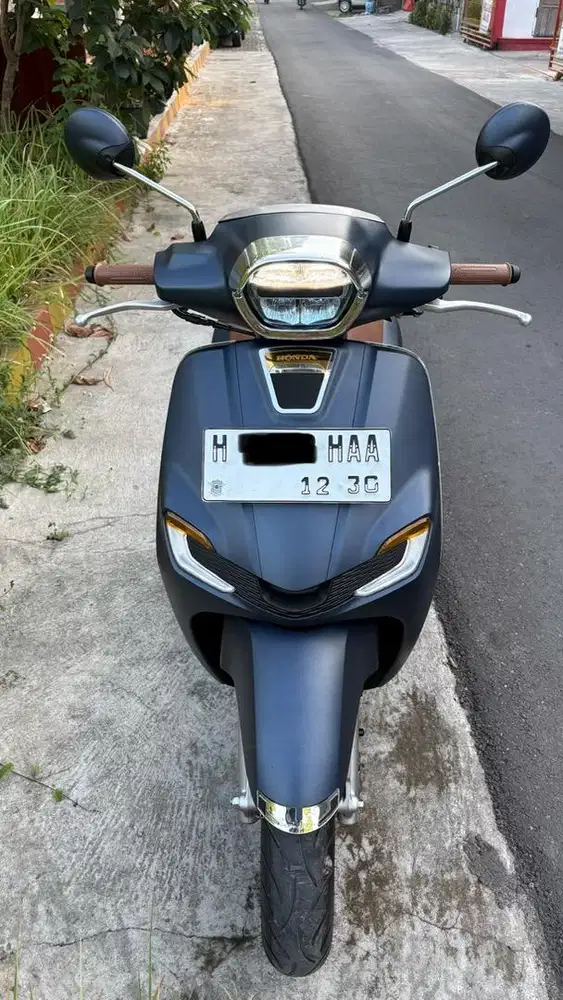 Bismillahirrahmanirrahim dijual honda stylo royal matte blue plat H