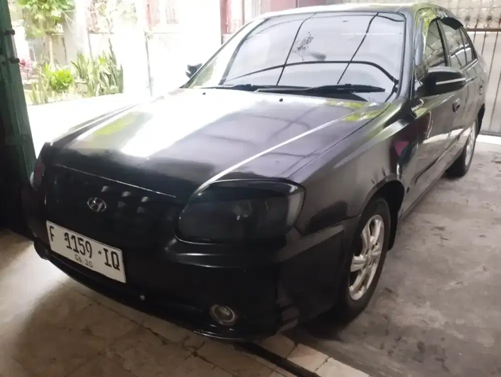 Hyundai verna gls 2004