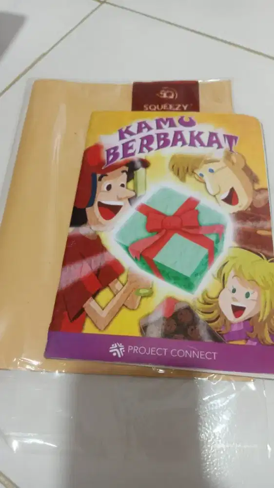 Buku cerita kamu kerbau + sampul