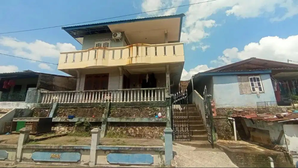 Rumah Kost 2 Lantai Blok 3 Baloi Tanah 155m2 Dekat Rs Elisabet