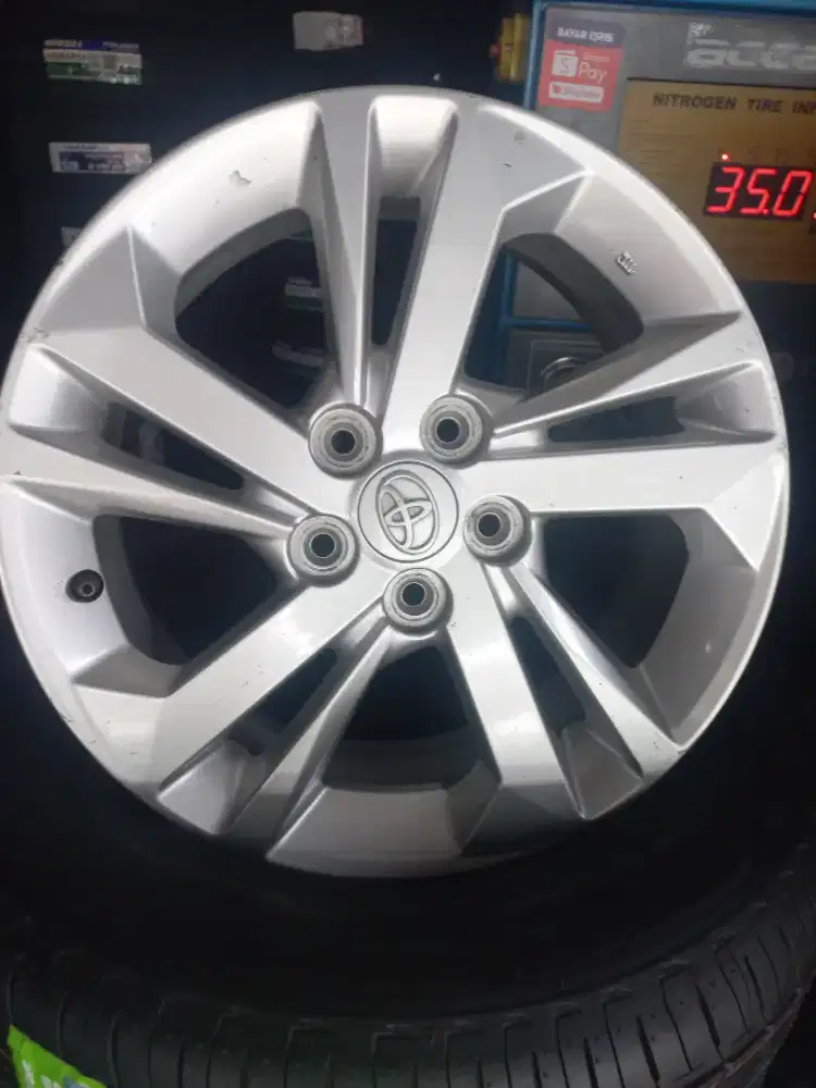 Velg oem Avanza 2024 Ring 15 untuk velg Serep