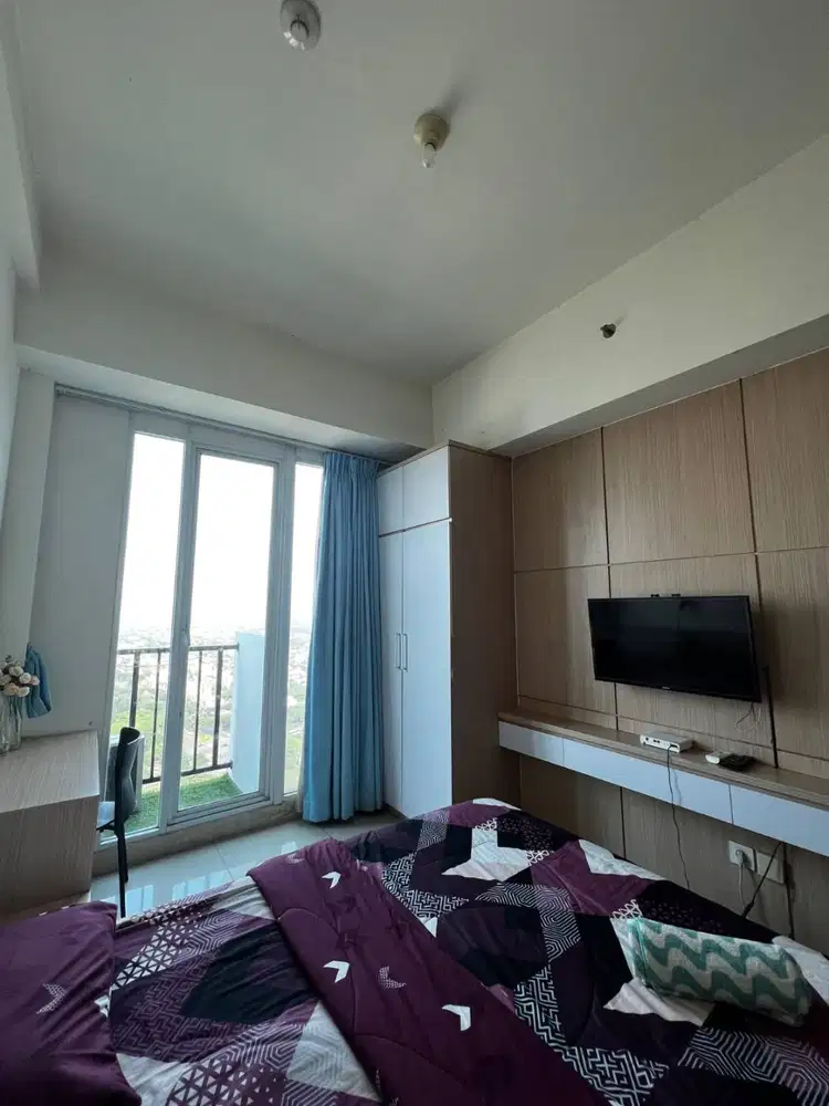 SEWA APARTEMEN HARIAN TREEPARK