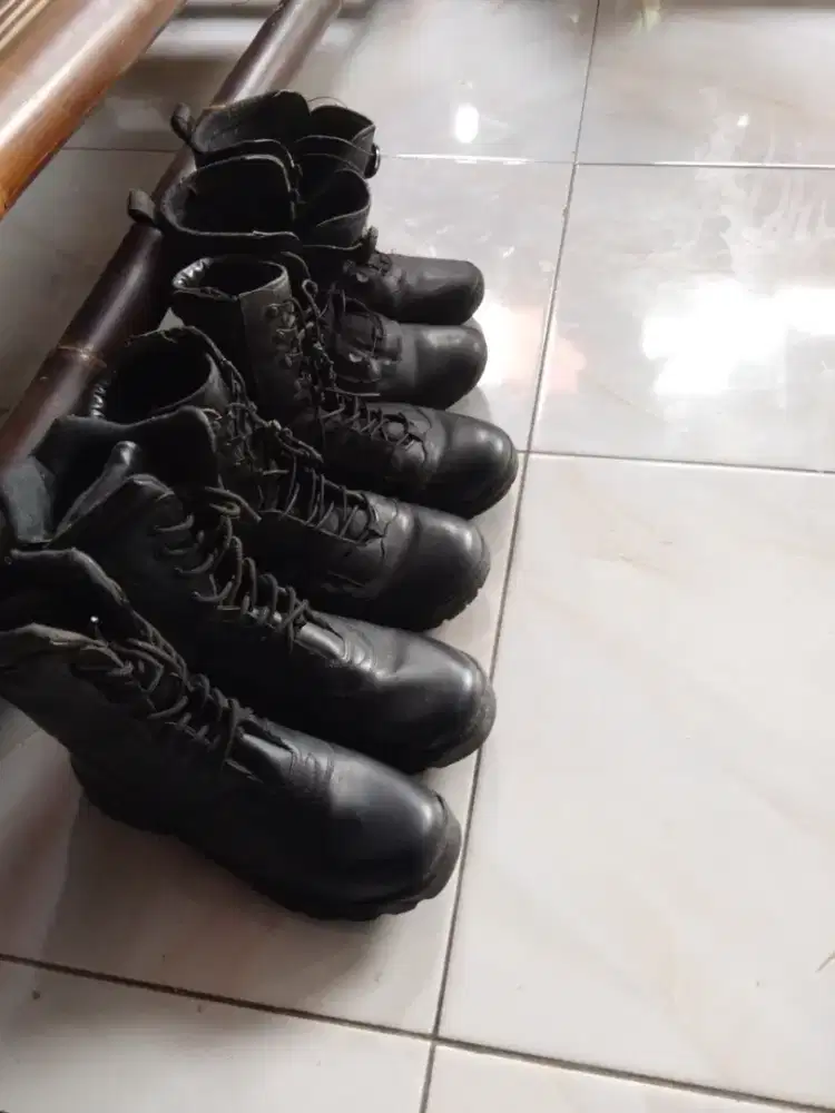 Dijual Sepatu pdl