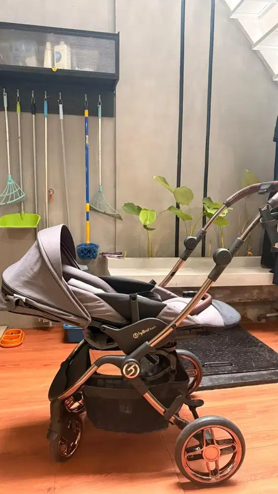 Hybrid Turn 360 (FREE BABY BOX KIKKA BOO) - Kondisi Like New