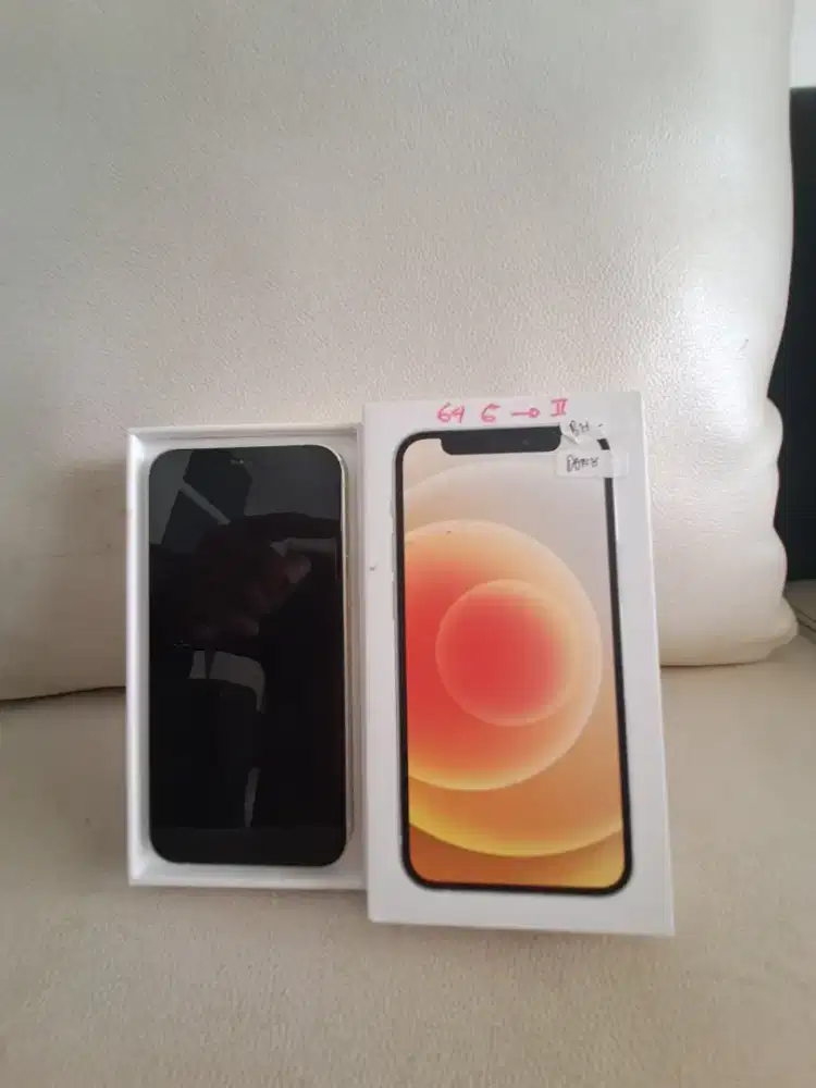 Dijual Iphone 12mini 64