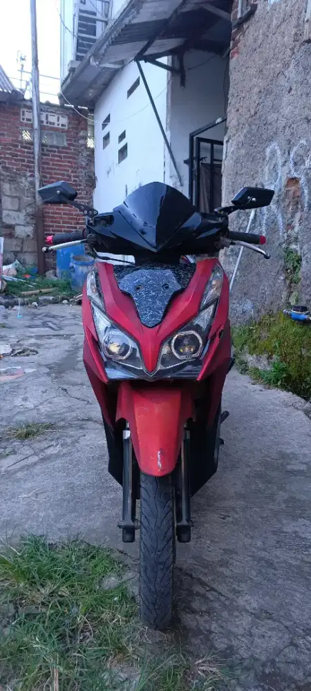 Vario 125 kzr tahun 2012