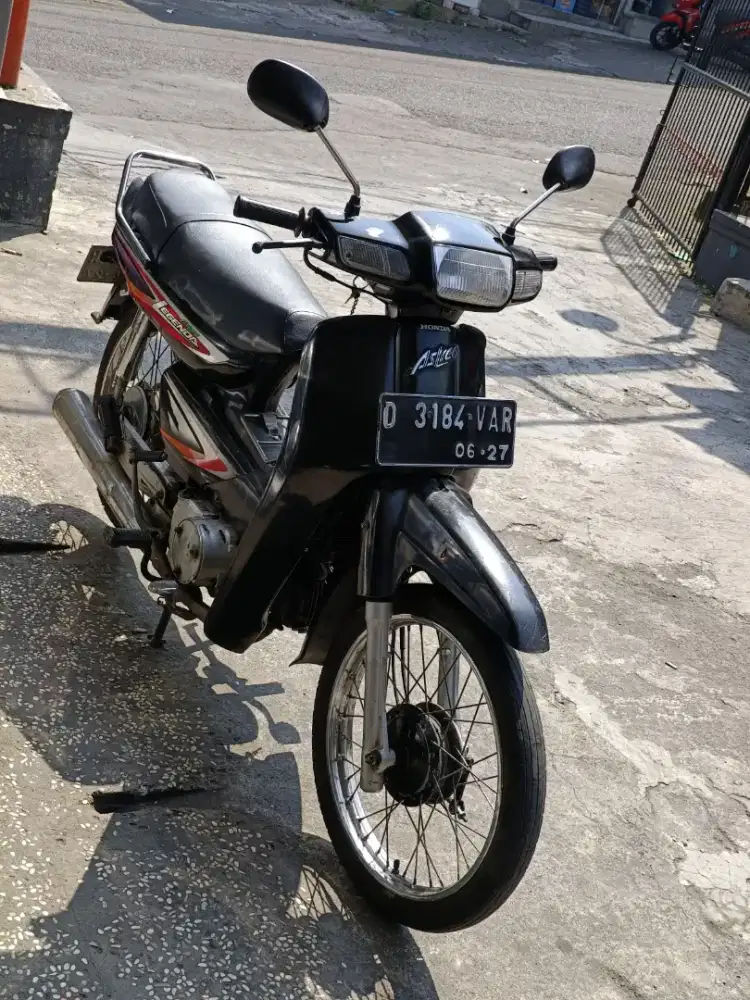 Legenda 2 tahun 2002 full original/tt boleh gan cash lebih bagus