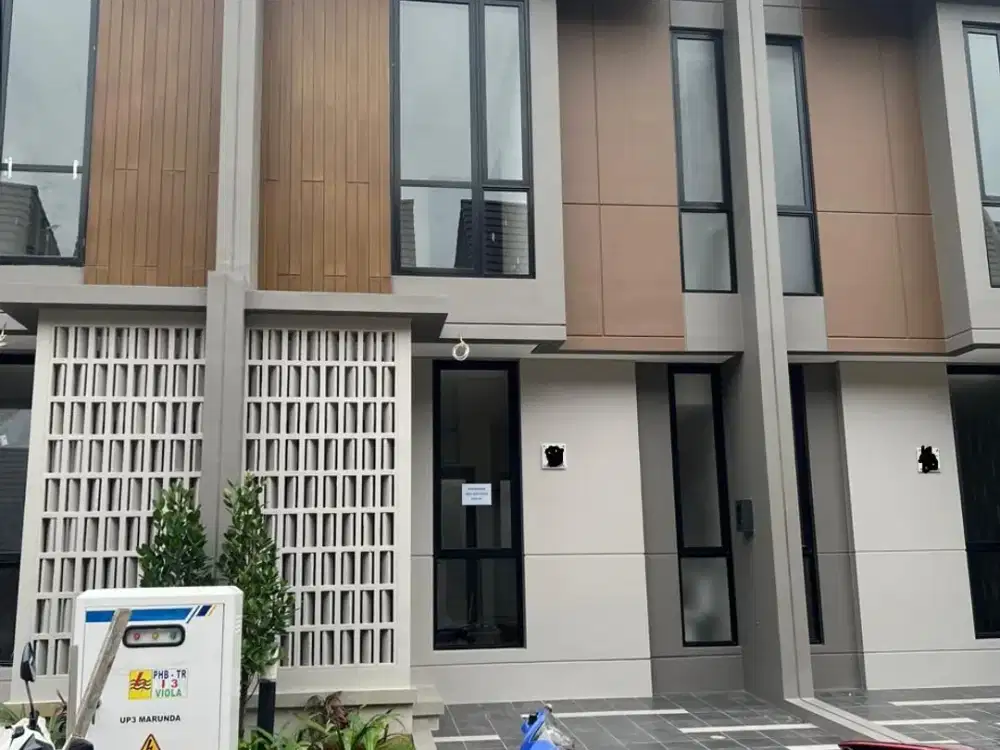 Harga 1 Miliar! Rumah Baru Siap Huni di Viola Summarecon Crown Gading | 2 KT, 2 KM