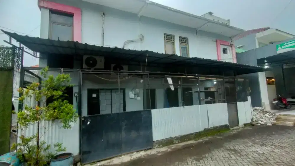 DIJUAL RUMAH 2 LANTAI KREMBANGAN SELATAN