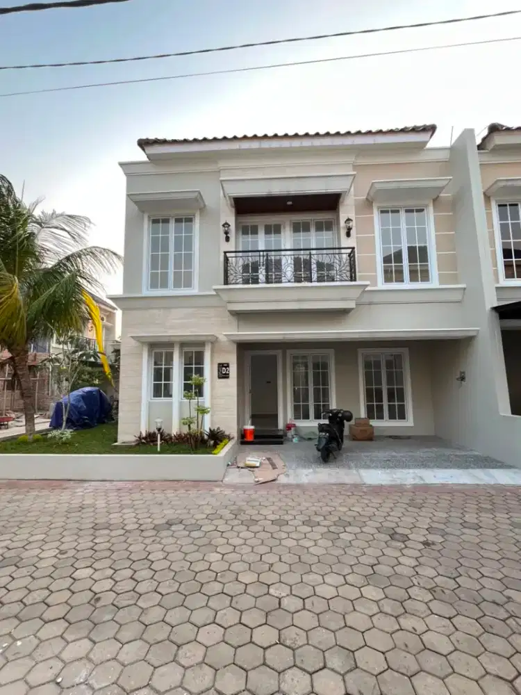 FOR SALE RUMAH DALAM CLUSTER DI CINERE – POSISI HOOK, DEKAT TOL DESARI
