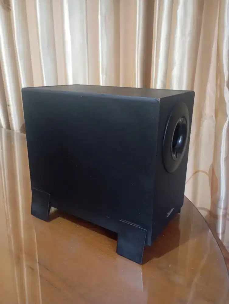 Speaker subwoofer aktif Edifire M1360